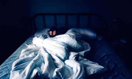 Paralizia din timpul somnului, un fenomen misterios