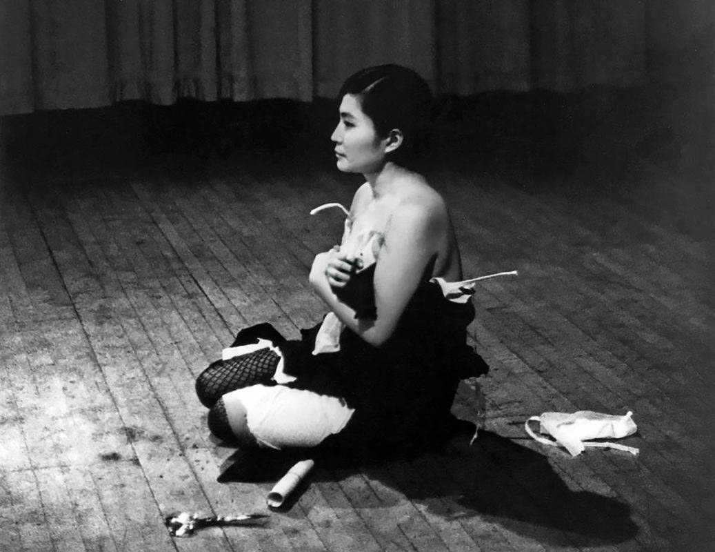 Performance Art Unele dintre cele mai surprinzătoare femei din branșă