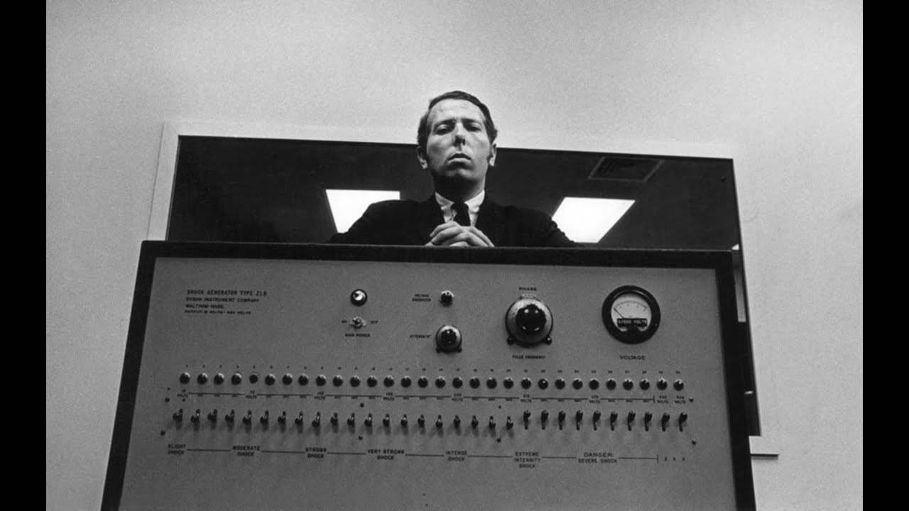 Experimentul Milgram. De ce se supun oamenii în fața autorității?