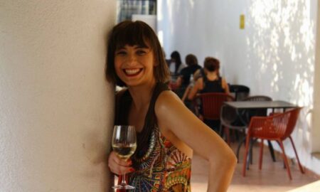 Rozana Mihalache, Sunt aici