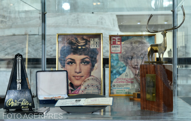 Expozitie Corina Chiriac