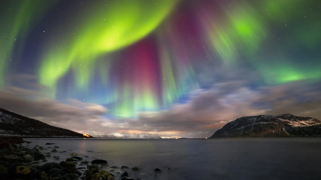 Aurora Boreală – Simfonia tăcută dintre Pământ și Cer