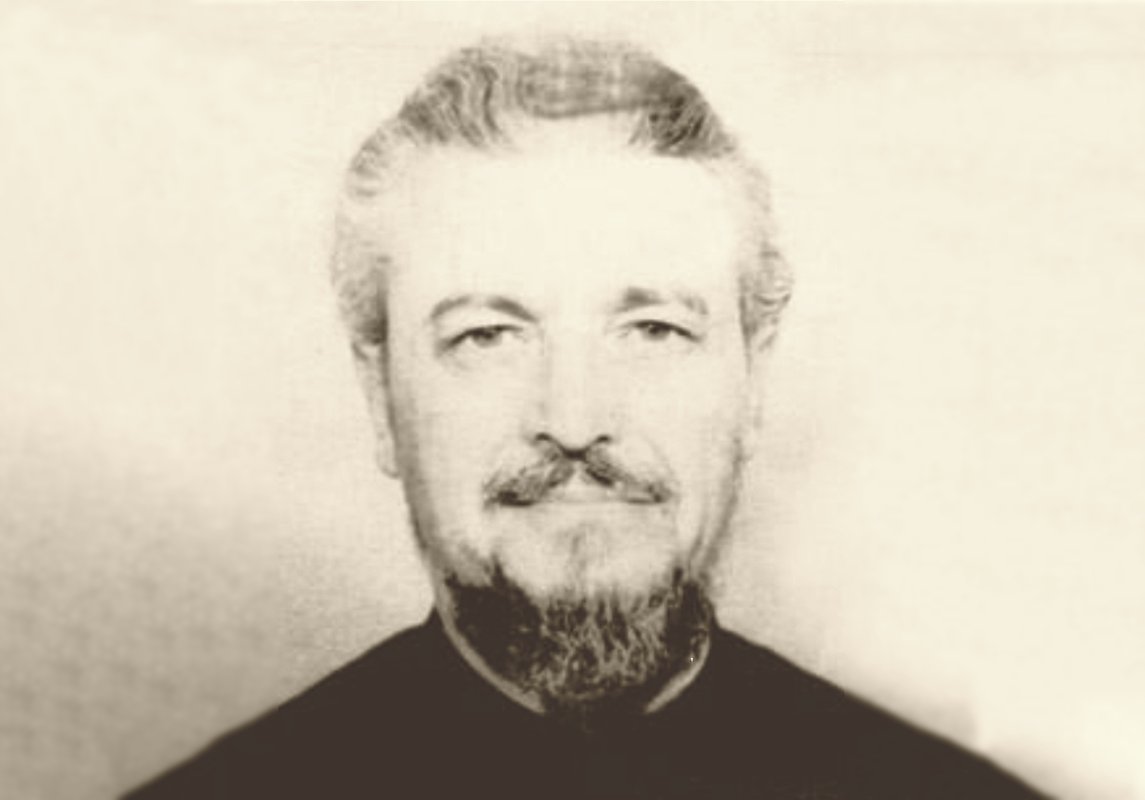 Un rug aprins în tăcere – Viața Părintelui Benedict Ghiuș